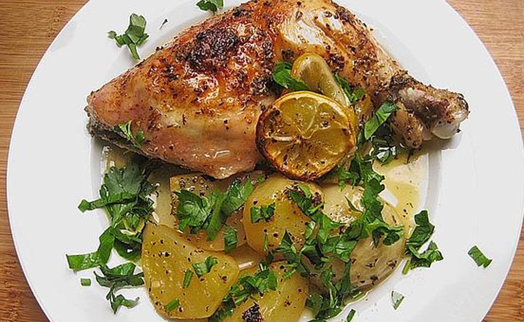 Chicken Thighs in Lemon-Garlic Sauce